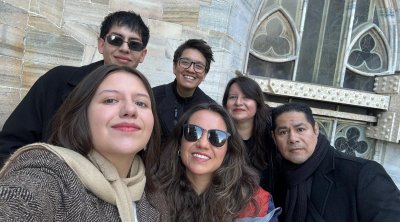 Familia de Angélica María