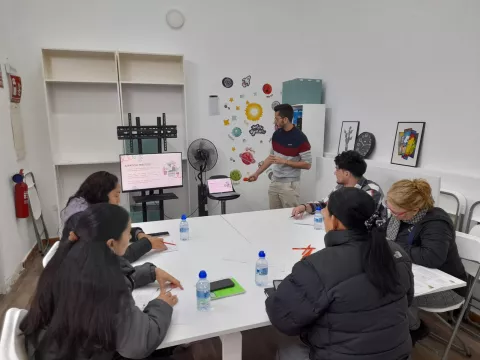 Impulsamos la inserción laboral de 38 familias en situación de vulnerabilidad en Madrid