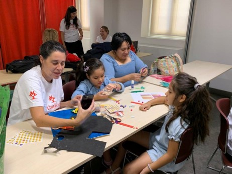 Clases de refuerzo escolar con nuestro voluntariado